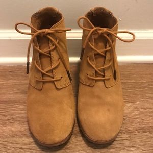 Toms block heel lace up suede booties sz 11